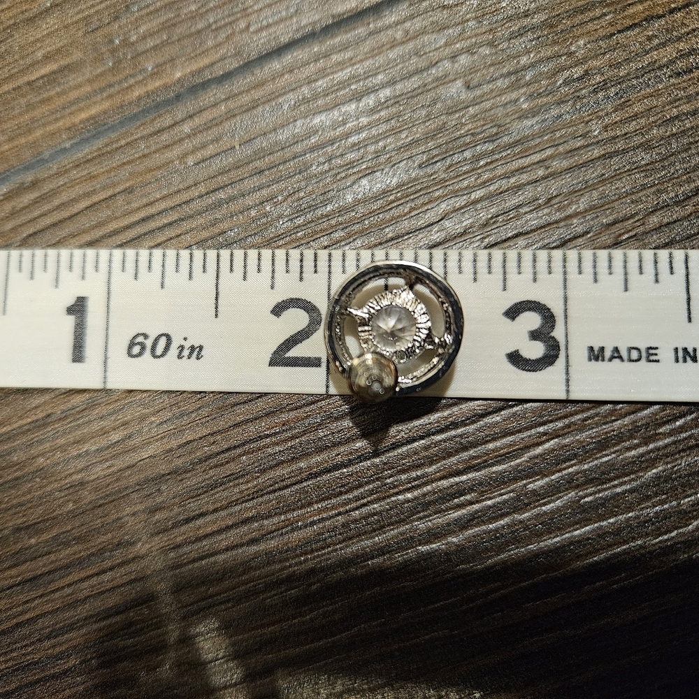 NEW Silver Crystal Halo Style Stud Earrings - Picture 6 of 7